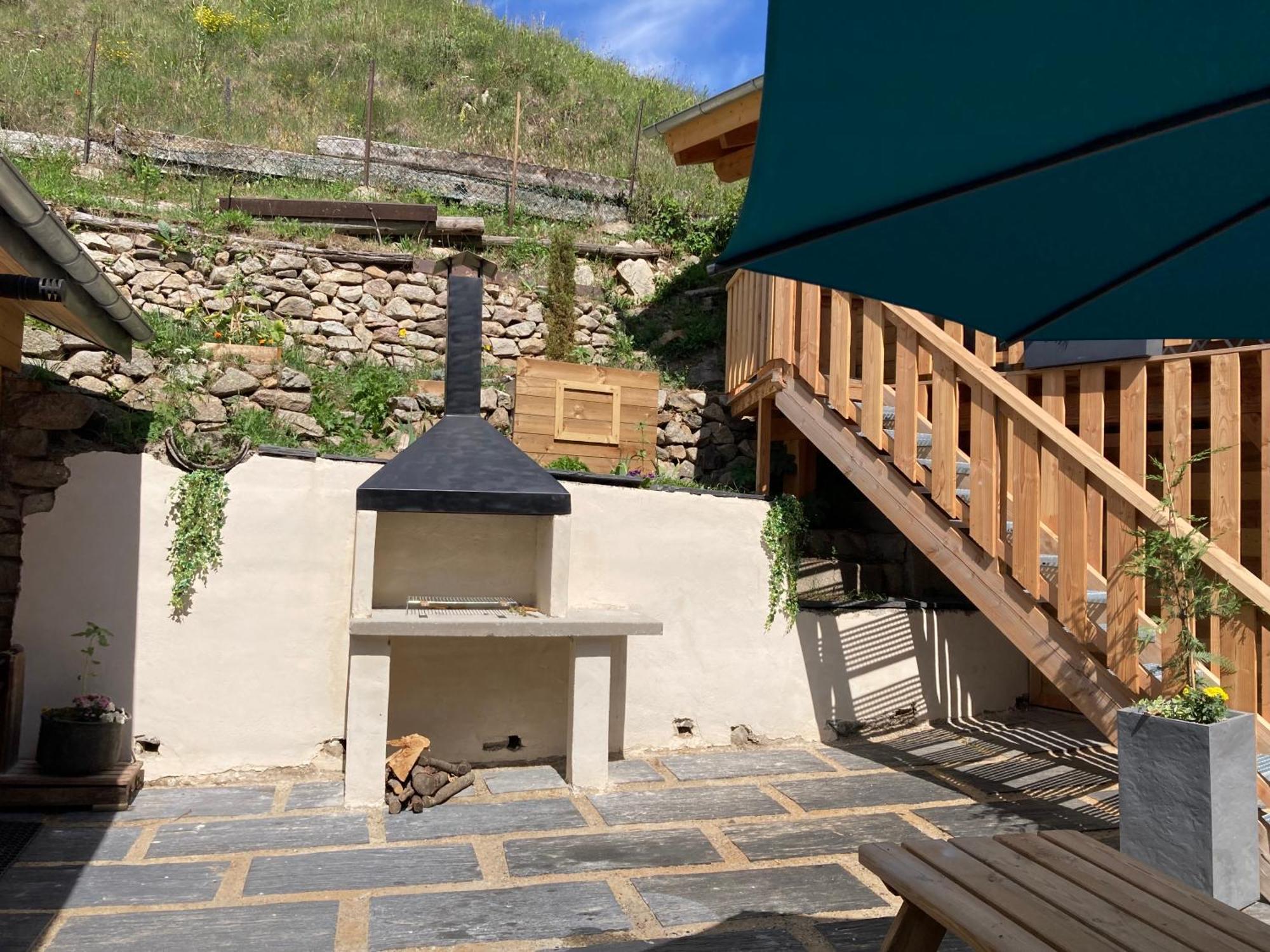 Maison Canelle Le Clos Des Ours Matemale Bagian luar foto