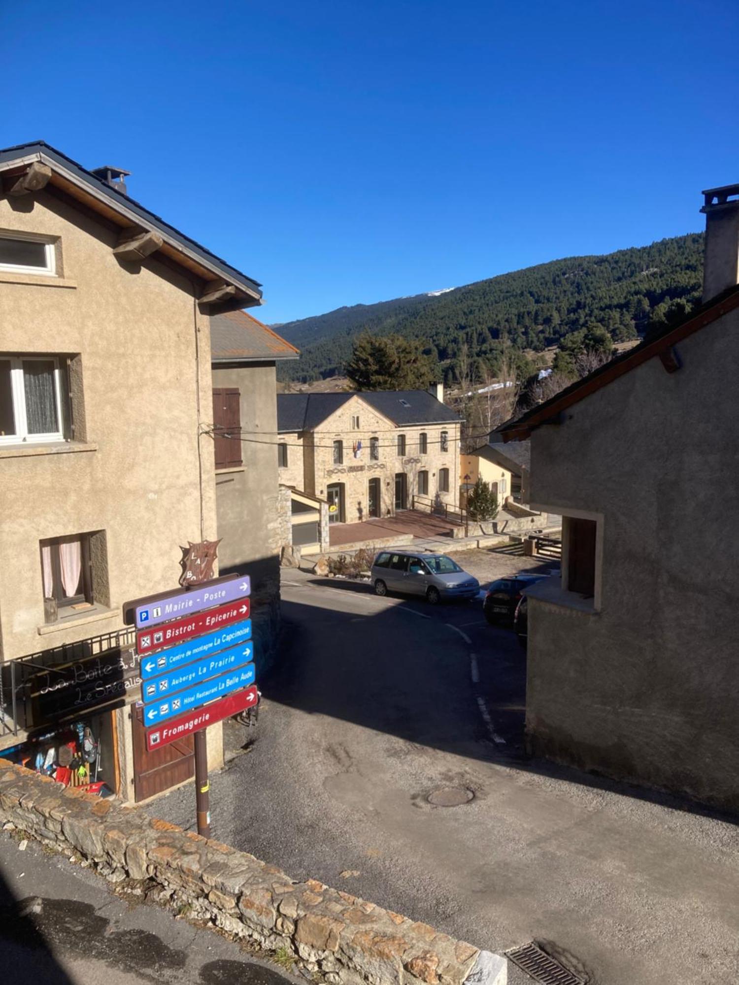 Maison Canelle Le Clos Des Ours Matemale Bagian luar foto